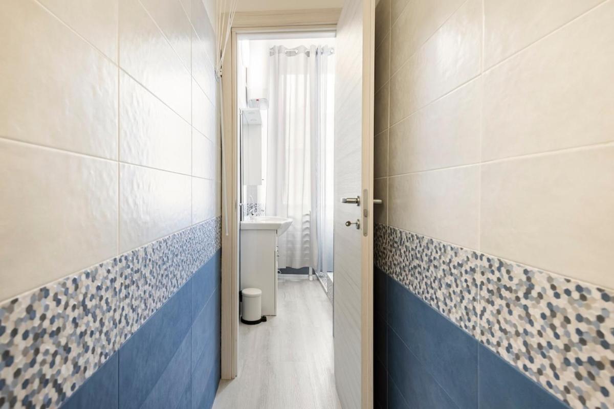 Leo Holiday Homes Deiva Marina Exterior foto